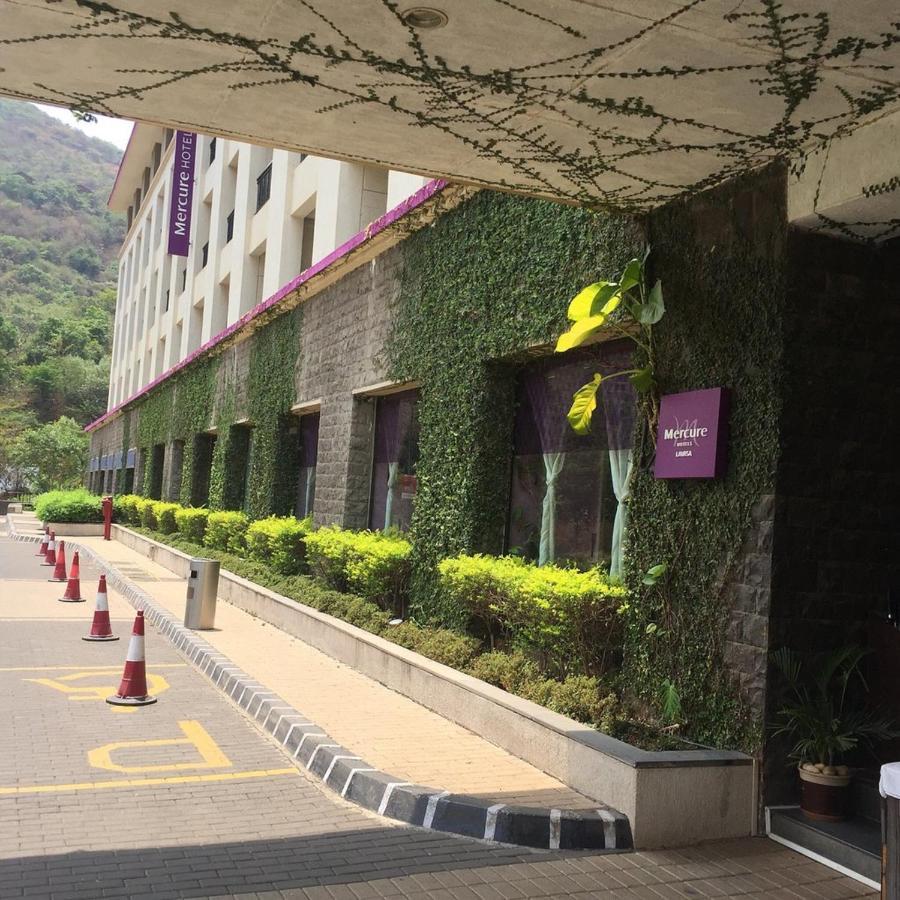 Hotel Celebration Lavasa Exteriér fotografie
